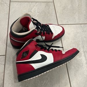 Jordan 1 Mid - size 11